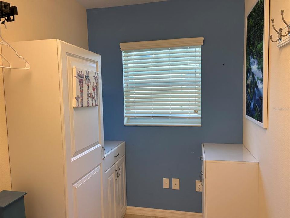 For Sale: $539,900 (3 beds, 2 baths, 2000 Square Feet)