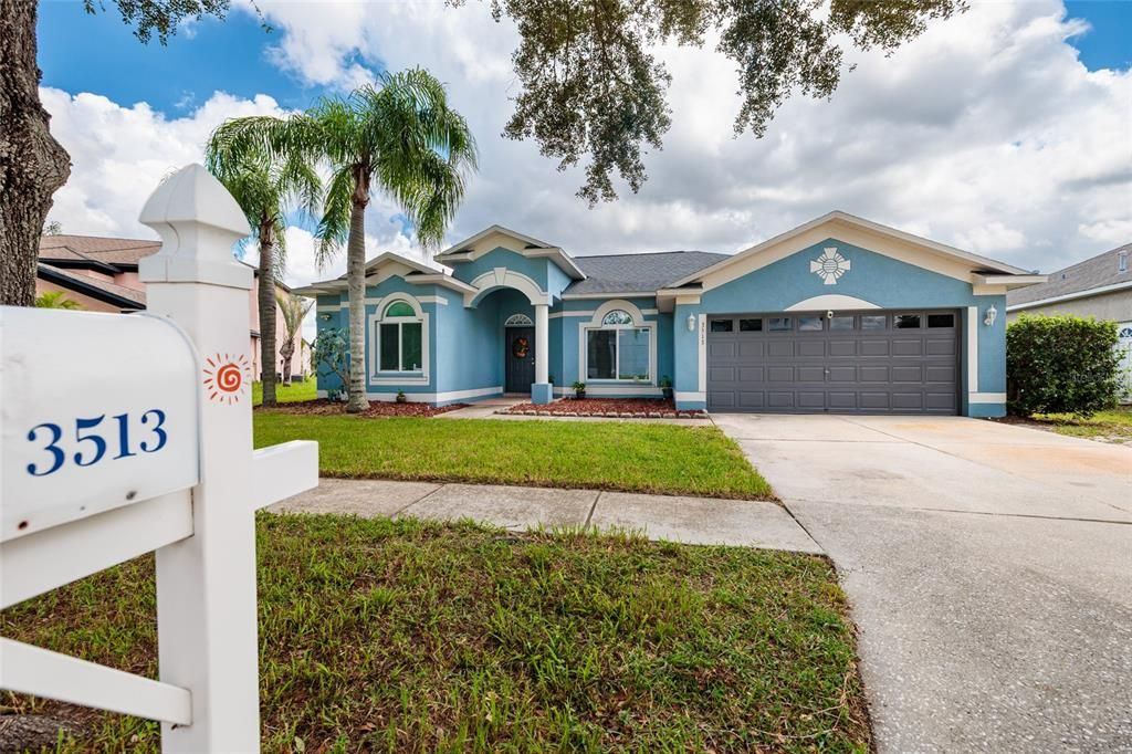 For Sale: $420,000 (3 beds, 2 baths, 1934 Square Feet)