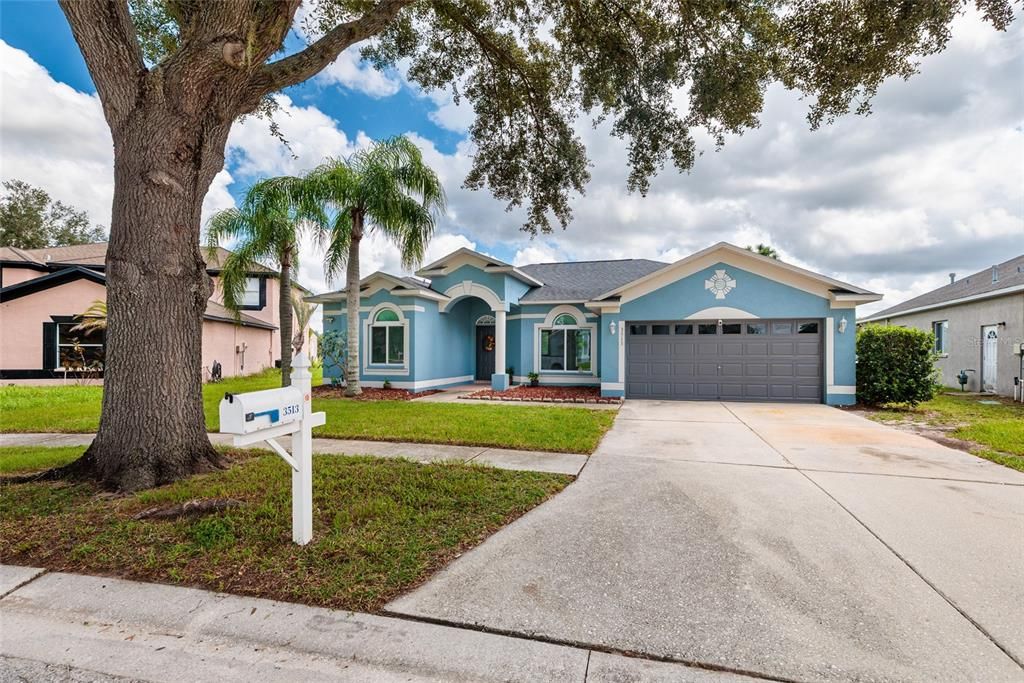 For Sale: $420,000 (3 beds, 2 baths, 1934 Square Feet)