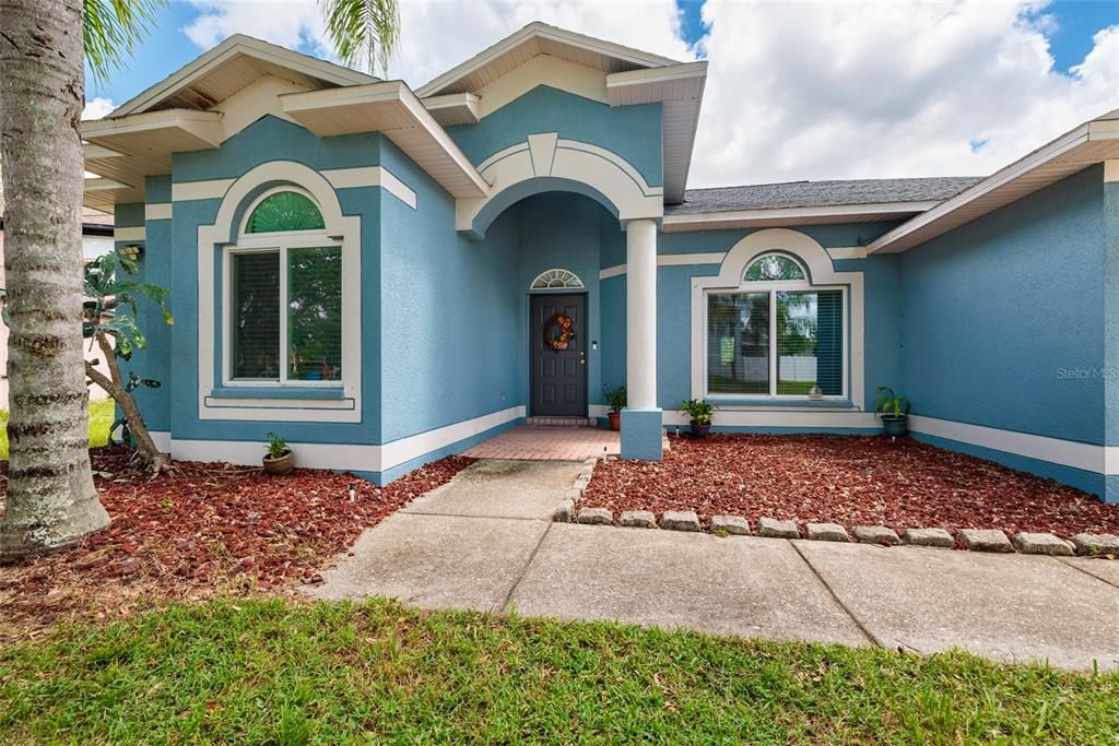For Sale: $420,000 (3 beds, 2 baths, 1934 Square Feet)
