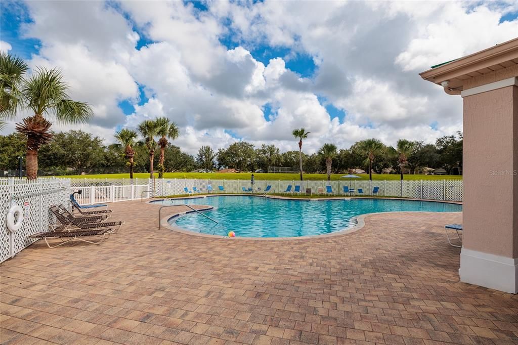 For Sale: $420,000 (3 beds, 2 baths, 1934 Square Feet)