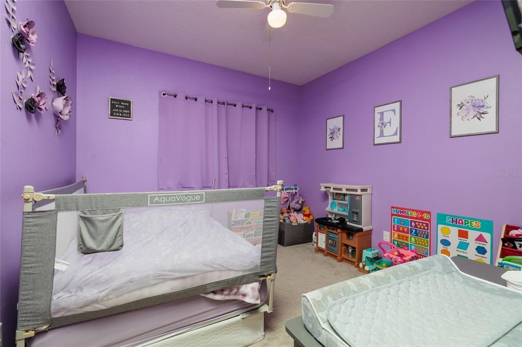 For Sale: $420,000 (3 beds, 2 baths, 1934 Square Feet)