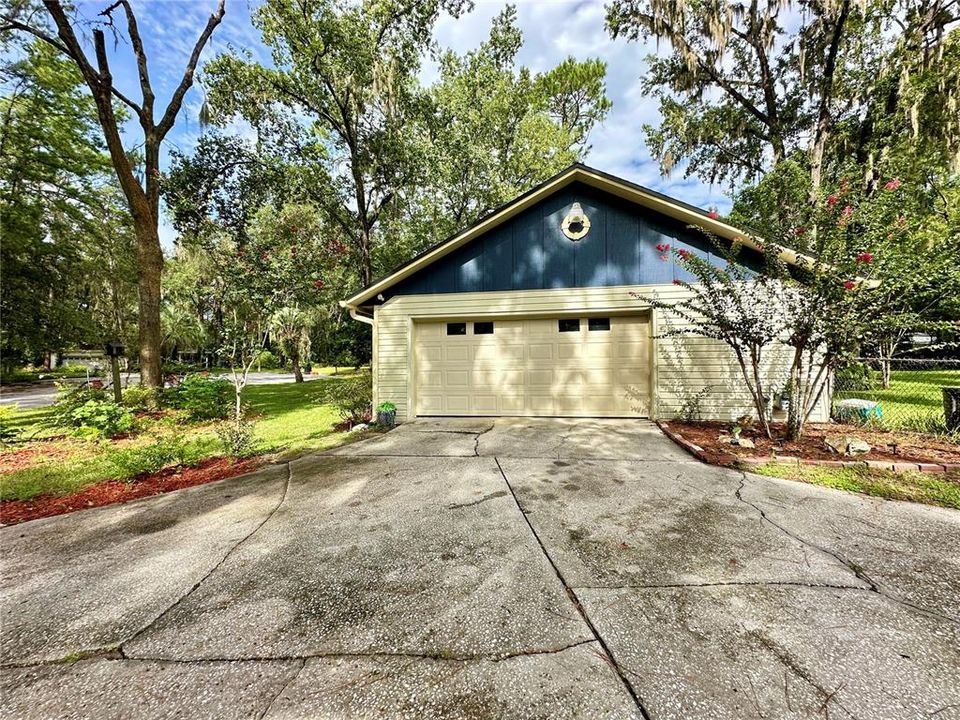 En Venta: $387,900 (3 camas, 2 baños, 1696 Pies cuadrados)