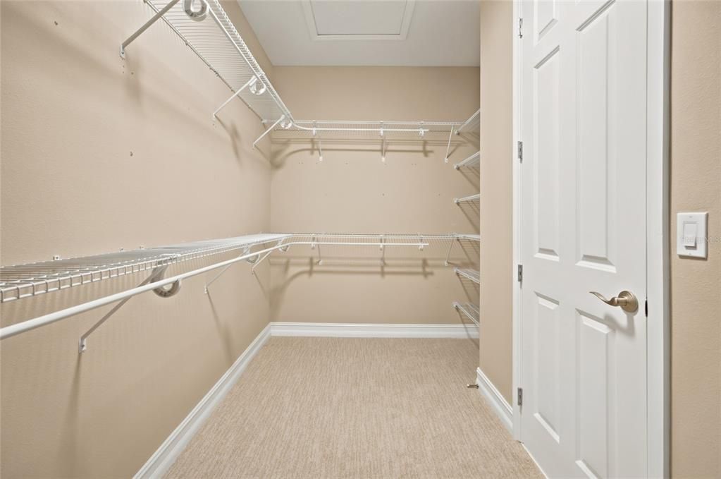 For Sale: $475,000 (3 beds, 2 baths, 2172 Square Feet)