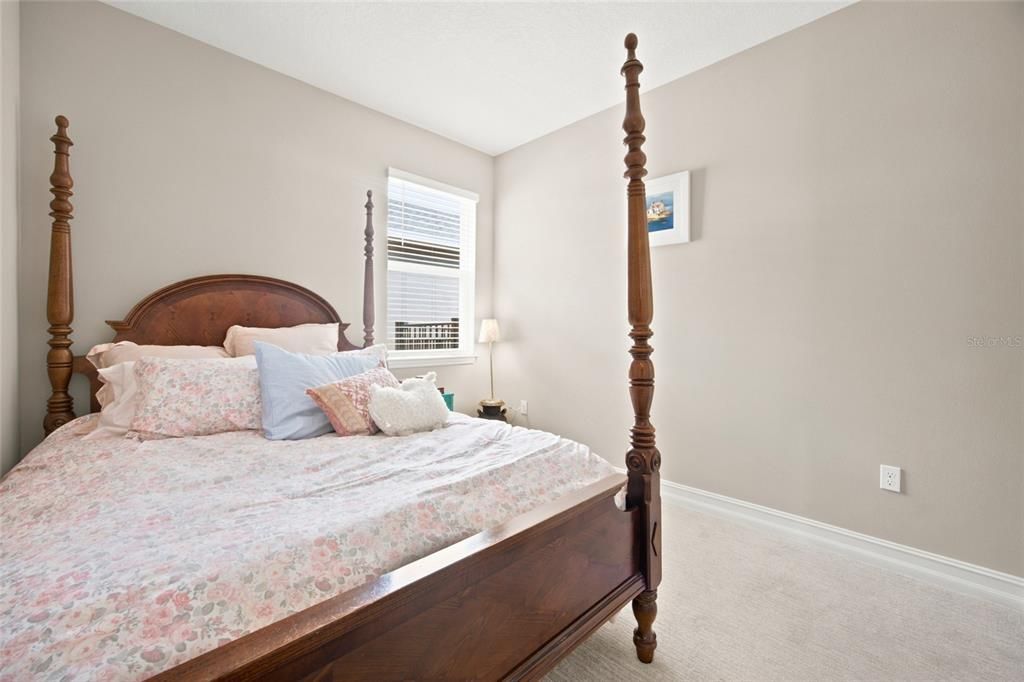 For Sale: $475,000 (3 beds, 2 baths, 2172 Square Feet)