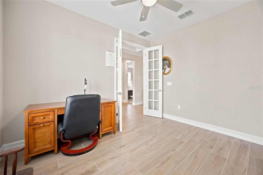 For Sale: $475,000 (3 beds, 2 baths, 2172 Square Feet)