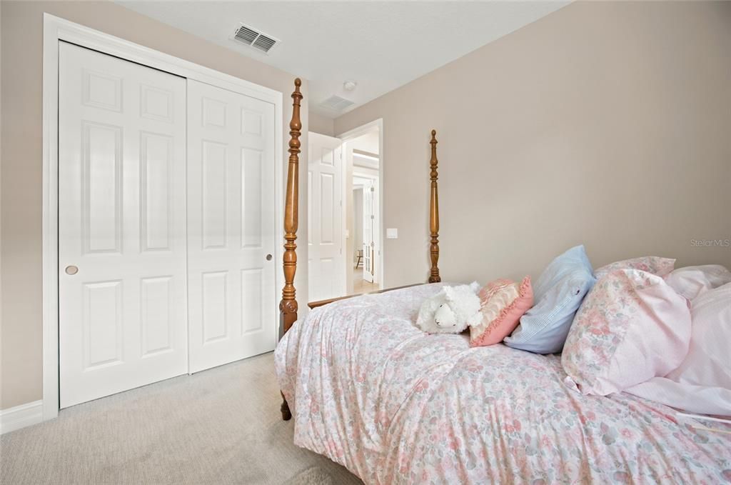 For Sale: $475,000 (3 beds, 2 baths, 2172 Square Feet)