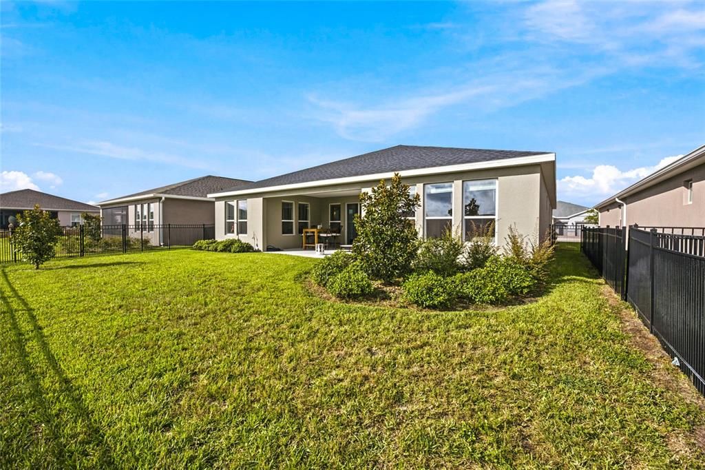 For Sale: $475,000 (3 beds, 2 baths, 2172 Square Feet)