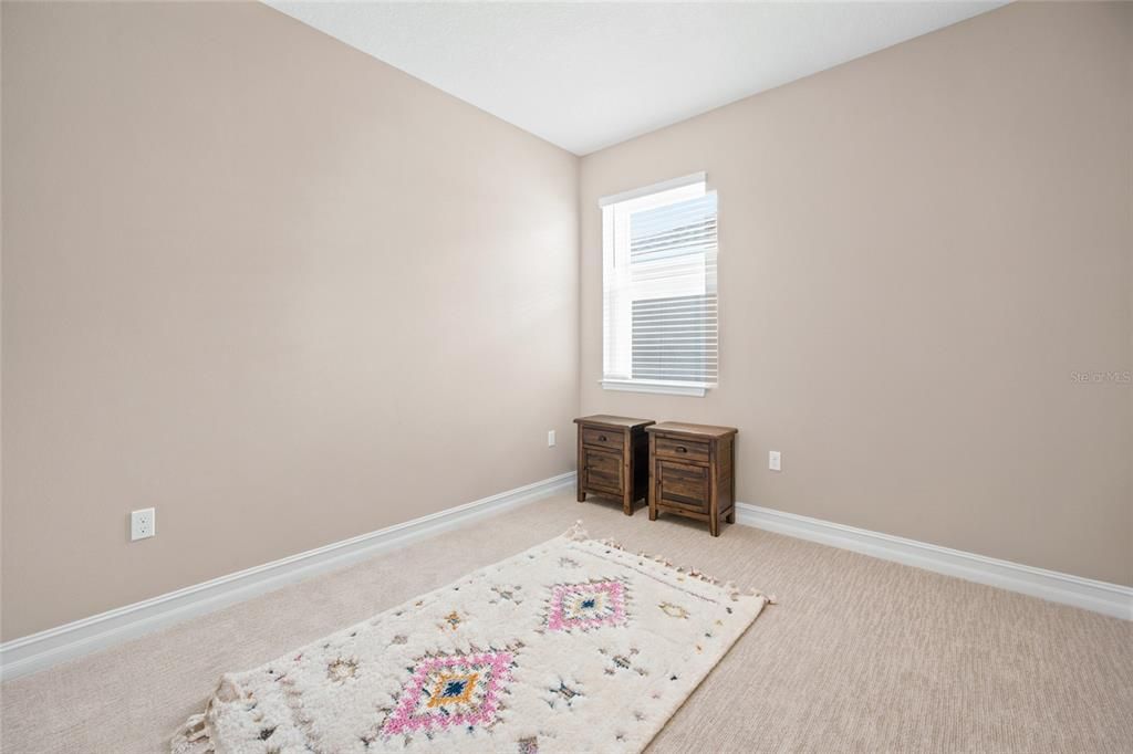 For Sale: $475,000 (3 beds, 2 baths, 2172 Square Feet)