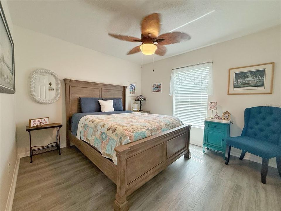 For Sale: $399,000 (3 beds, 2 baths, 2035 Square Feet)