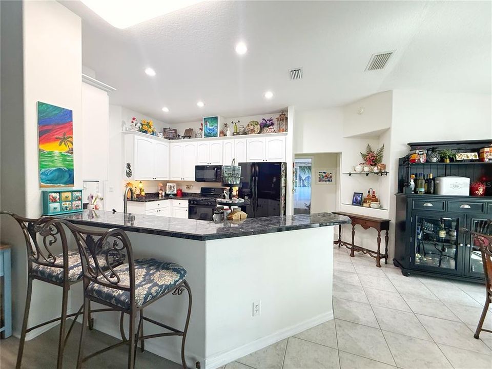 For Sale: $399,000 (3 beds, 2 baths, 2035 Square Feet)