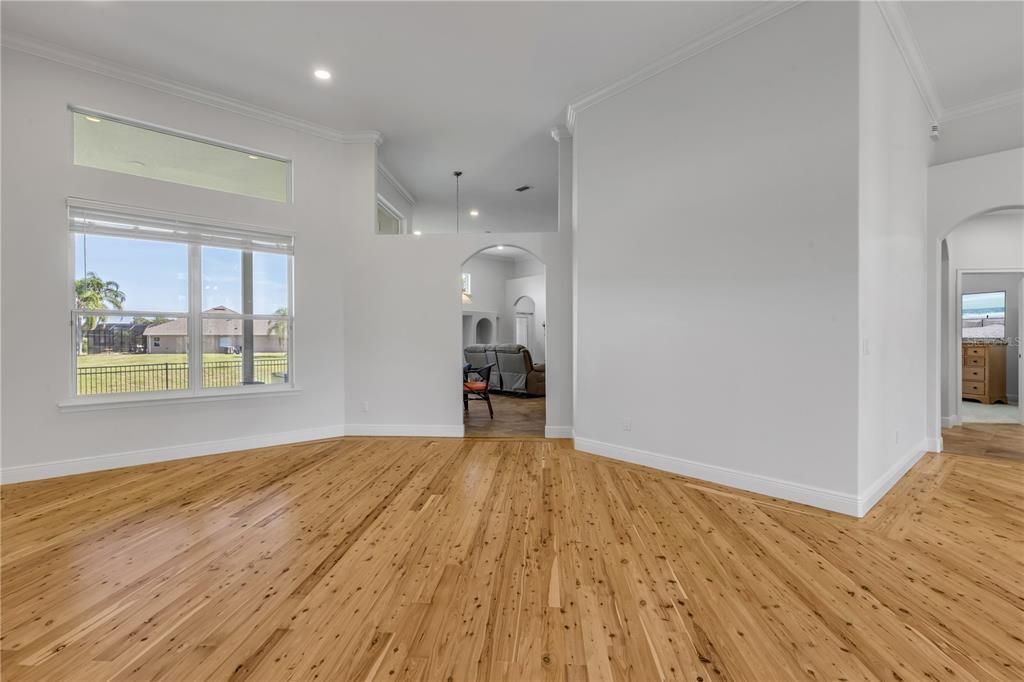En Venta: $659,000 (4 camas, 3 baños, 2798 Pies cuadrados)