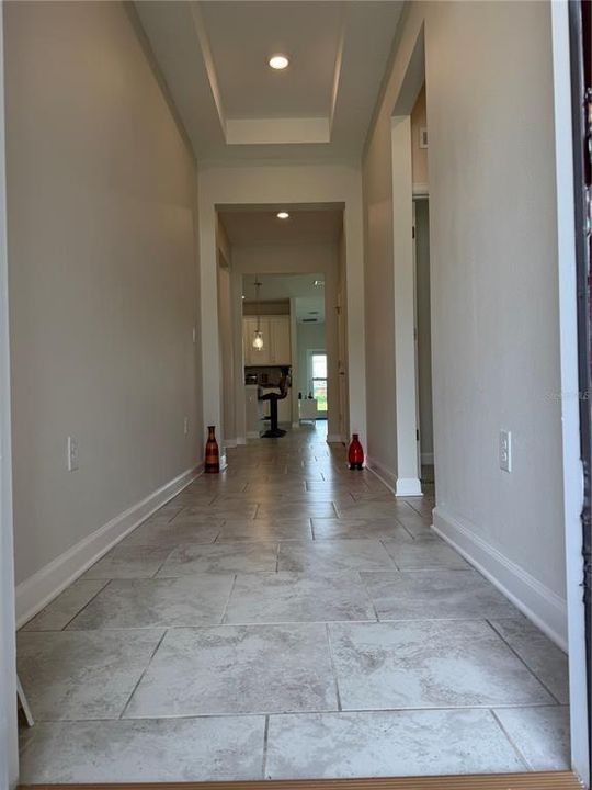 For Sale: $405,000 (4 beds, 3 baths, 2077 Square Feet)