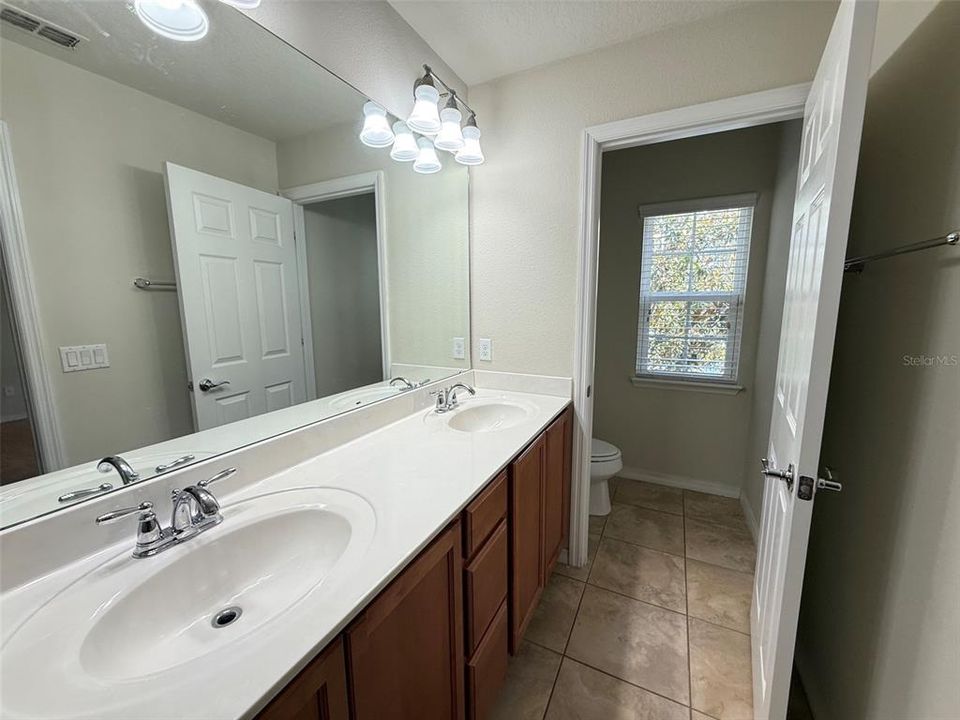 For Rent: $3,200 (4 beds, 3 baths, 1830 Square Feet)