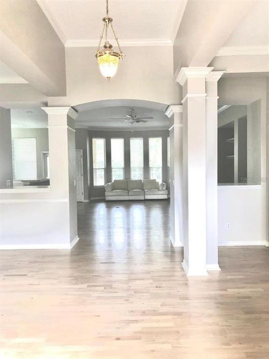 En Renta: $3,995 (5 camas, 4 baños, 3060 Pies cuadrados)