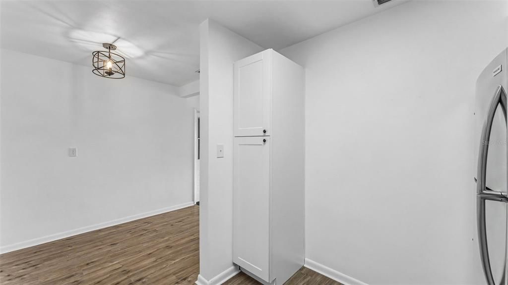 For Sale: $269,900 (3 beds, 1 baths, 1053 Square Feet)