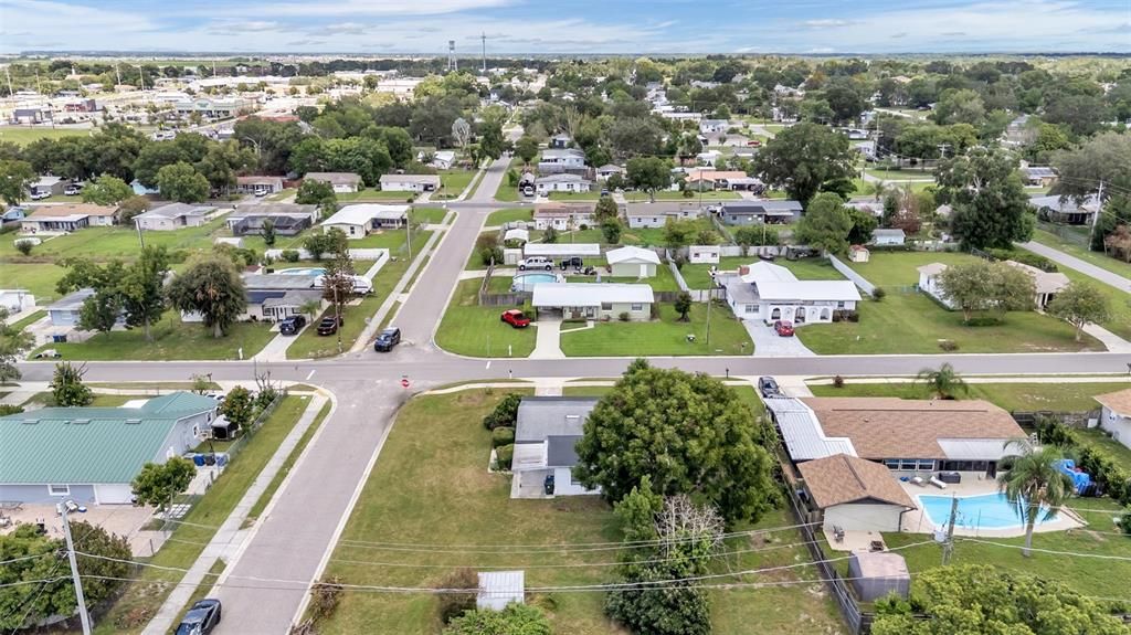 For Sale: $269,900 (3 beds, 1 baths, 1053 Square Feet)
