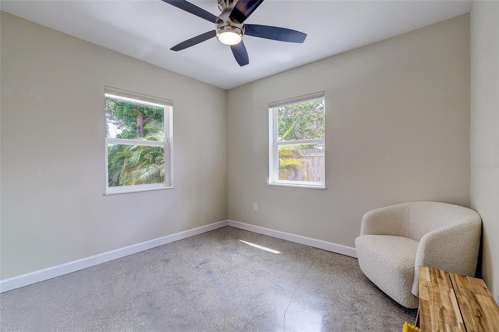 For Sale: $594,900 (3 beds, 3 baths, 1681 Square Feet)