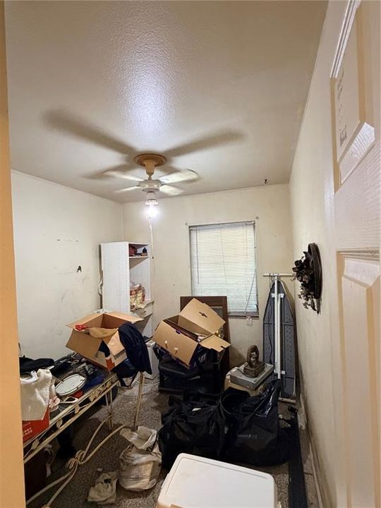 For Sale: $174,999 (3 beds, 1 baths, 840 Square Feet)