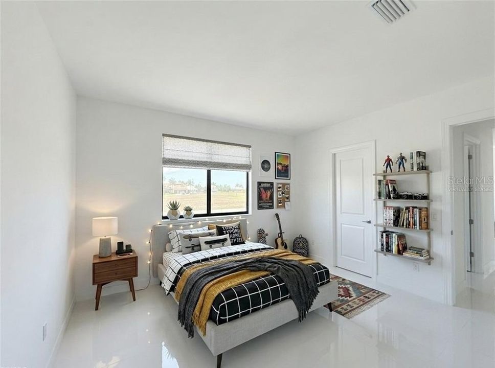 For Sale: $420,000 (4 beds, 3 baths, 1904 Square Feet)