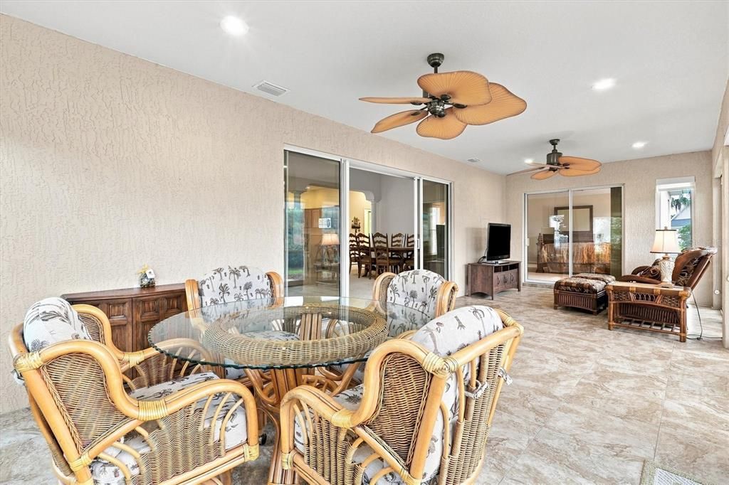 For Sale: $510,000 (3 beds, 2 baths, 2207 Square Feet)