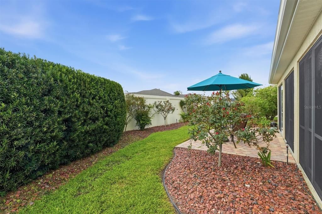 For Sale: $510,000 (3 beds, 2 baths, 2207 Square Feet)