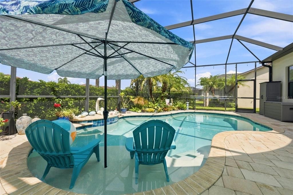 En Venta: $599,000 (4 camas, 2 baños, 2819 Pies cuadrados)