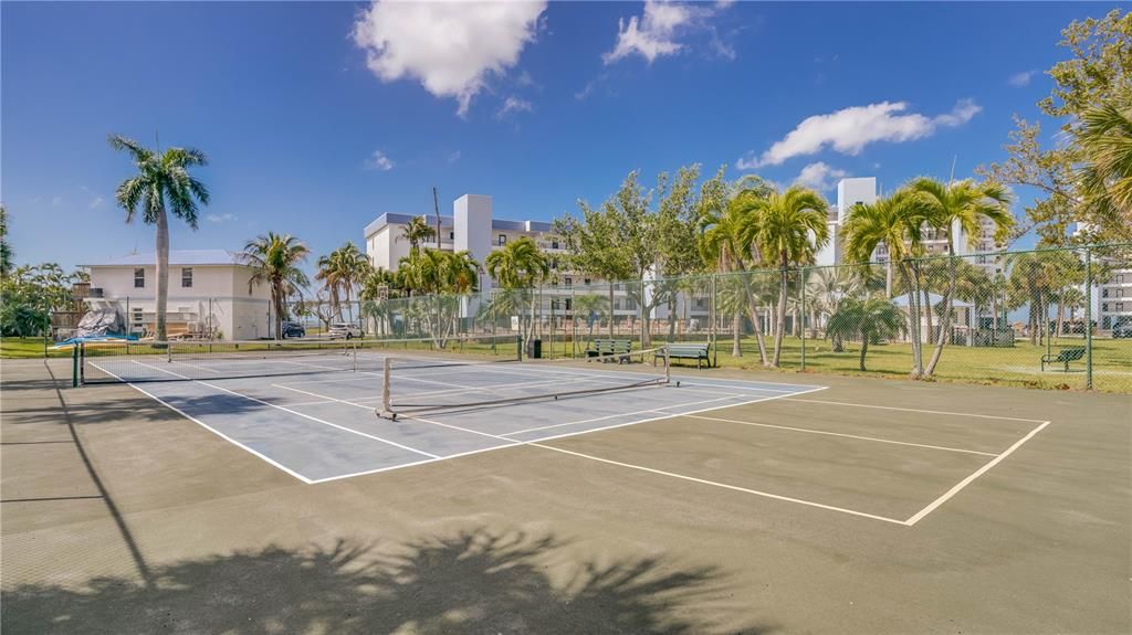 En Venta: $434,900 (2 camas, 2 baños, 1167 Pies cuadrados)