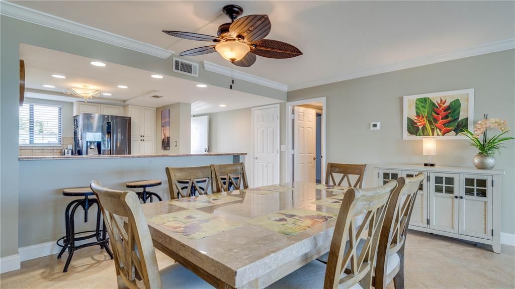 En Venta: $434,900 (2 camas, 2 baños, 1167 Pies cuadrados)