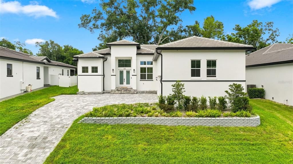 For Sale: $795,000 (4 beds, 3 baths, 2642 Square Feet)