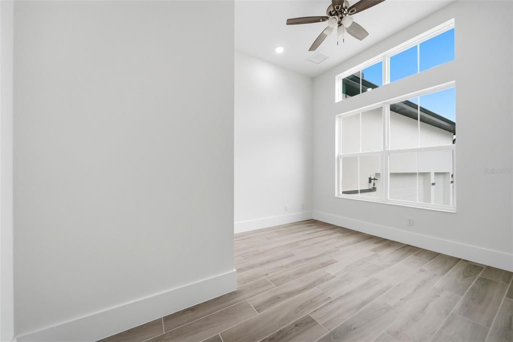 For Sale: $795,000 (4 beds, 3 baths, 2642 Square Feet)