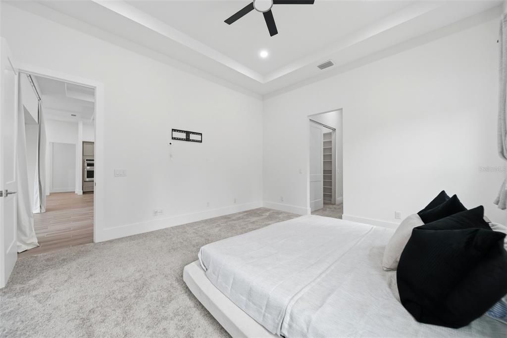 For Sale: $795,000 (4 beds, 3 baths, 2642 Square Feet)
