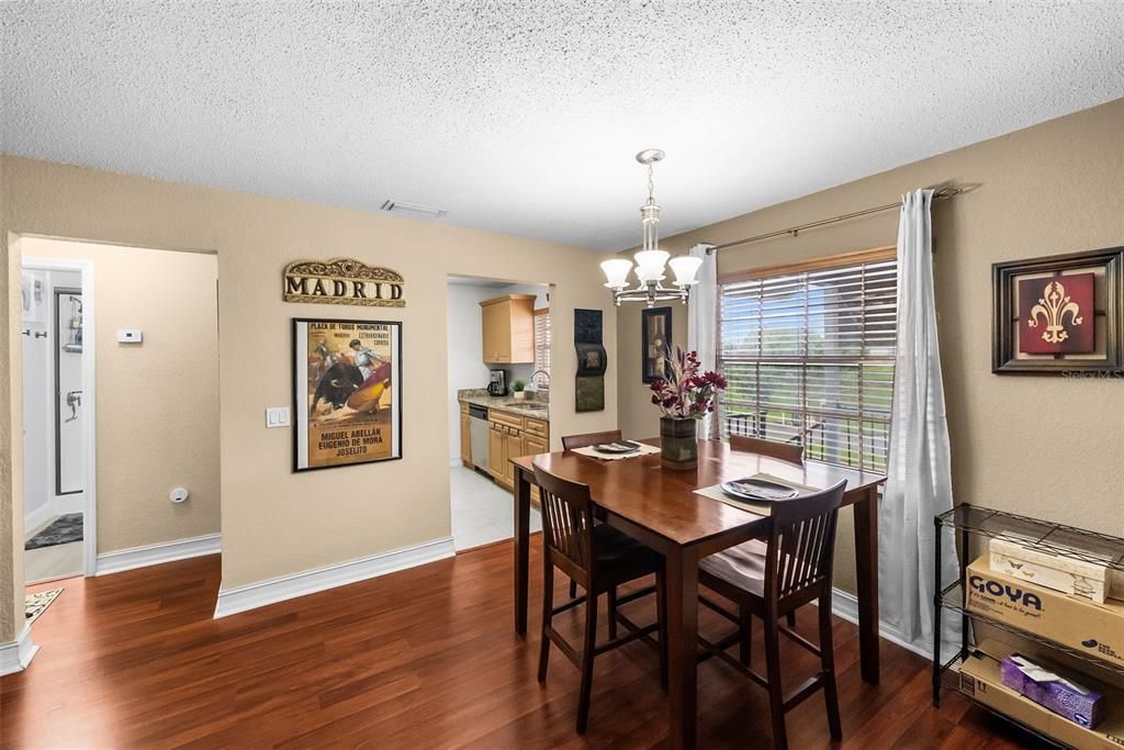 For Sale: $114,000 (1 beds, 1 baths, 856 Square Feet)