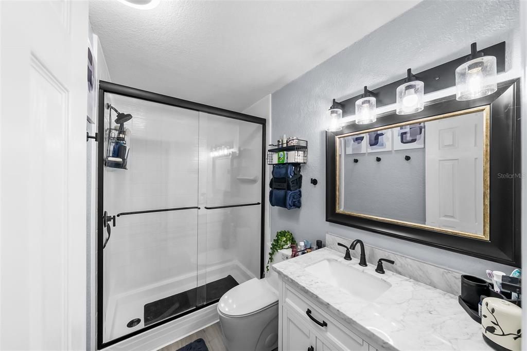 For Sale: $114,000 (1 beds, 1 baths, 856 Square Feet)