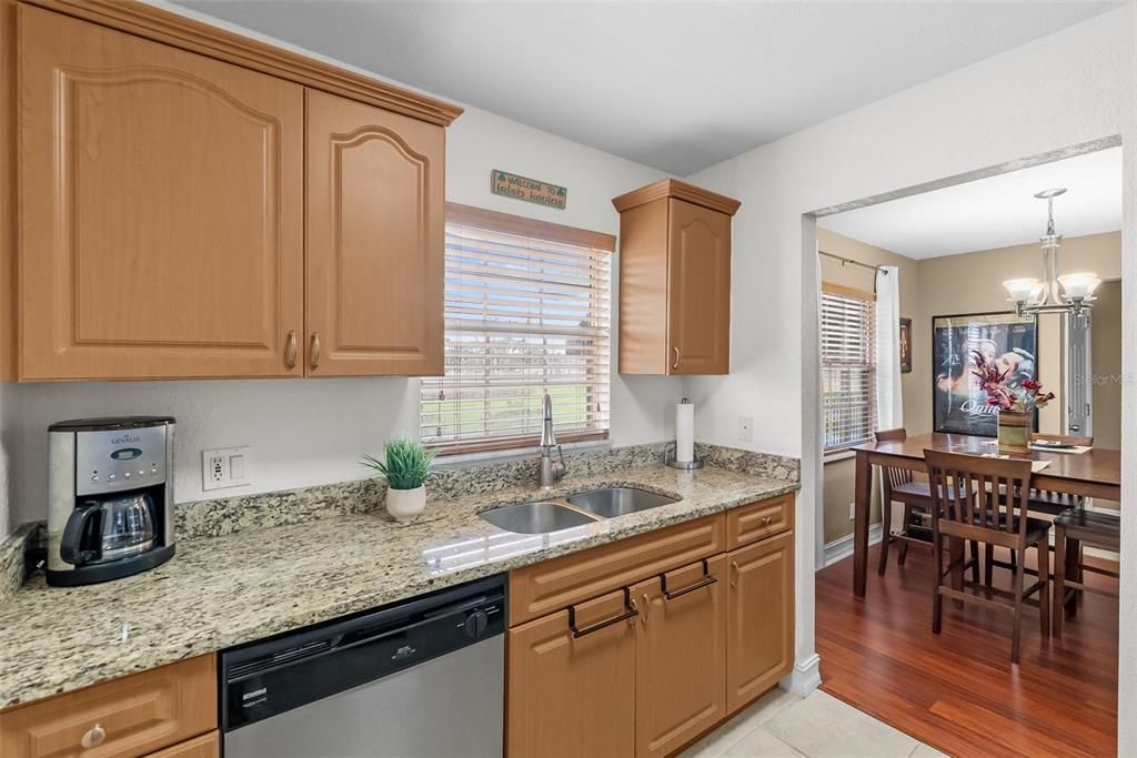For Sale: $114,000 (1 beds, 1 baths, 856 Square Feet)