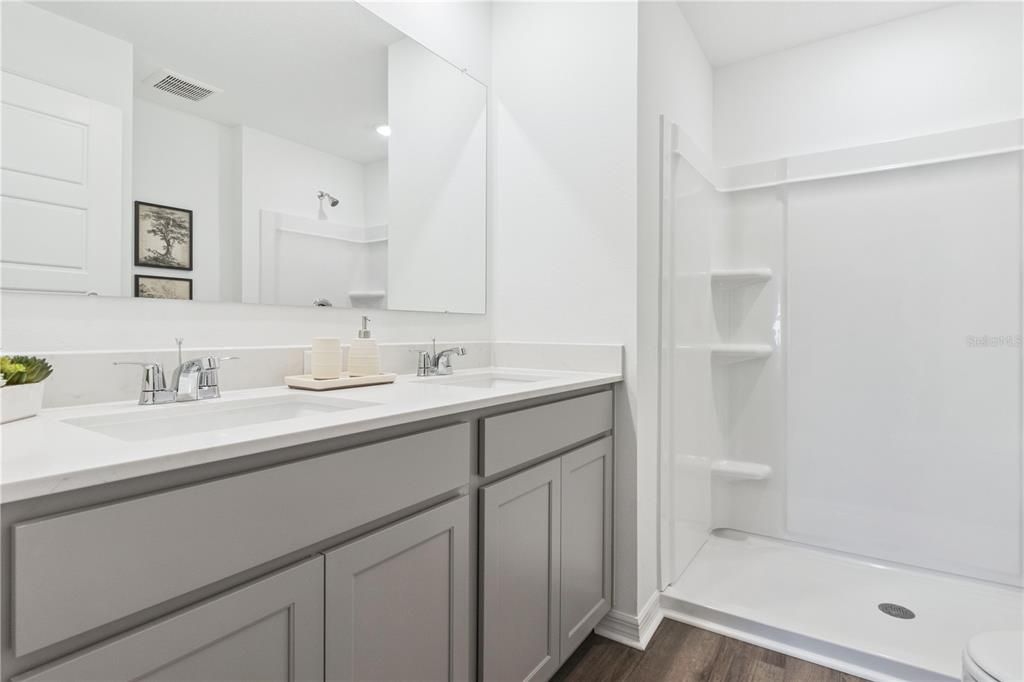 For Sale: $246,990 (4 beds, 2 baths, 1560 Square Feet)