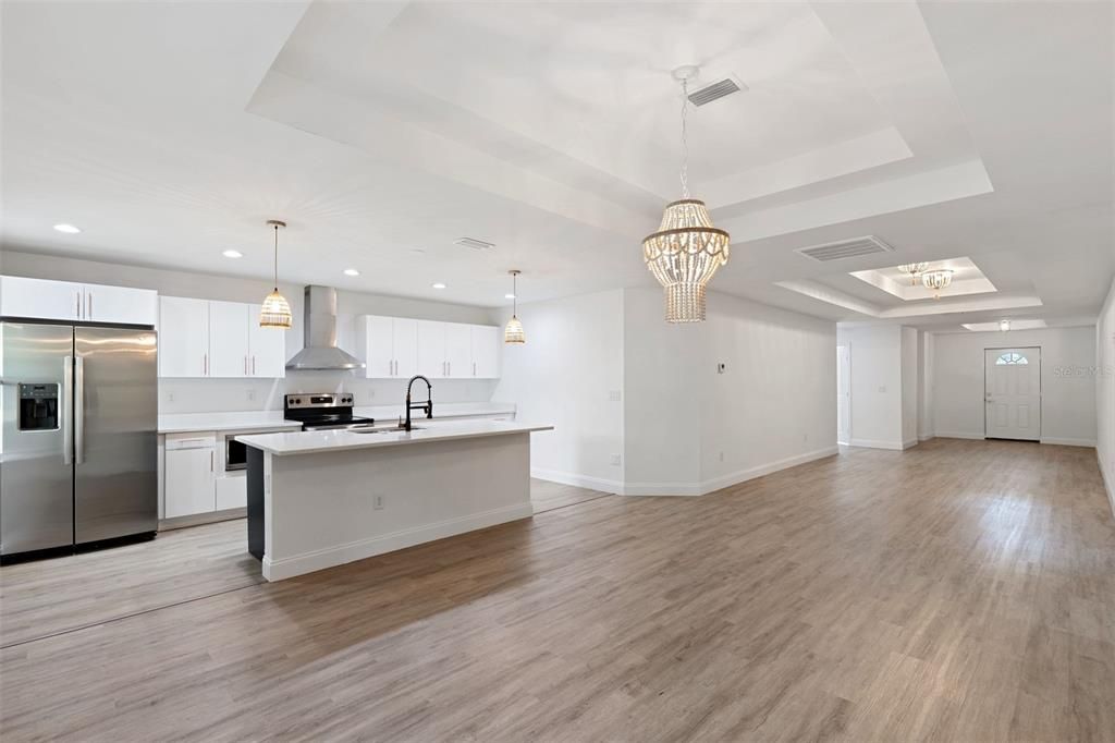 For Rent: $2,900 (3 beds, 2 baths, 1609 Square Feet)