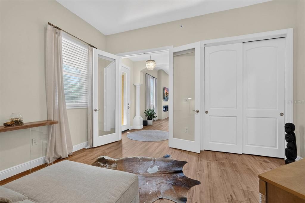 Active With Contract: $600,000 (3 beds, 2 baths, 2014 Square Feet)