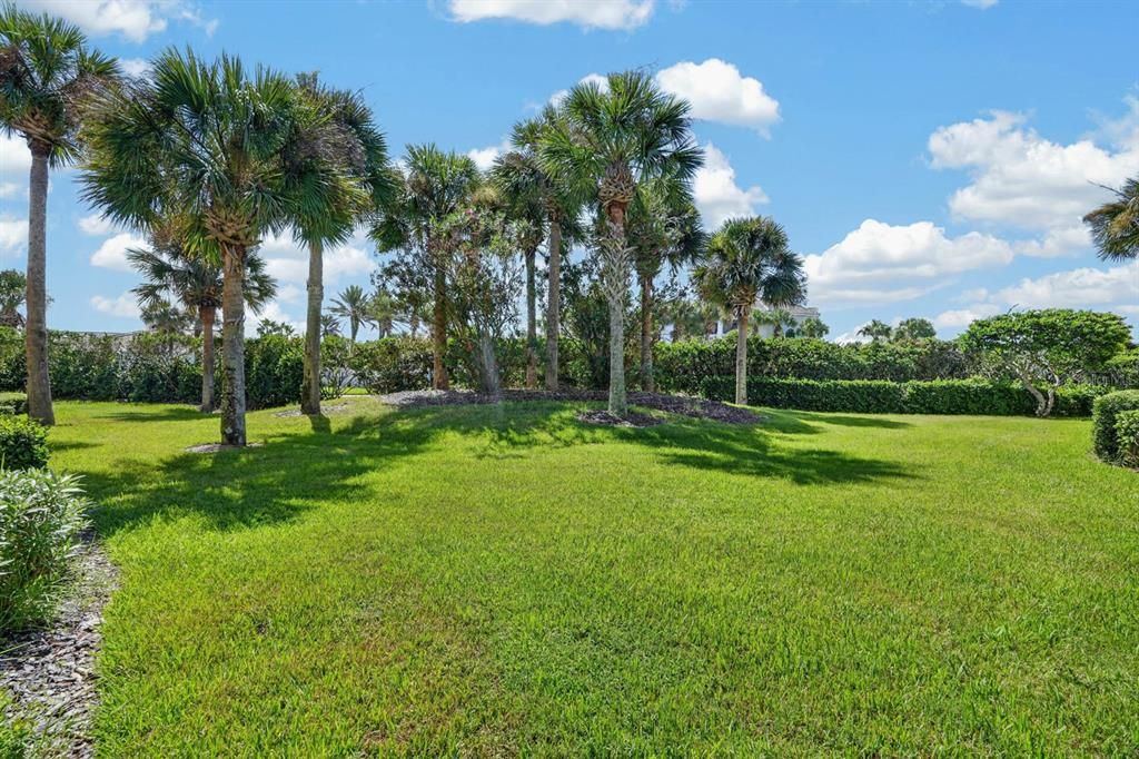 Active With Contract: $600,000 (3 beds, 2 baths, 2014 Square Feet)