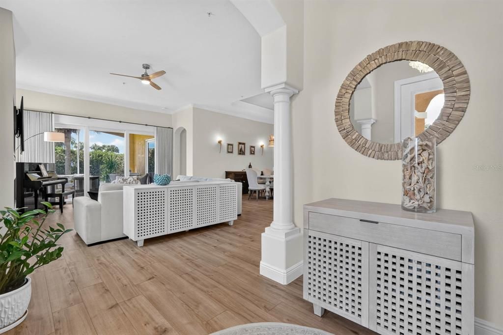 Active With Contract: $600,000 (3 beds, 2 baths, 2014 Square Feet)