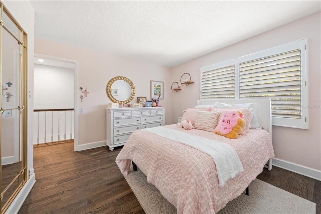 For Sale: $1,475,000 (4 beds, 2 baths, 2990 Square Feet)