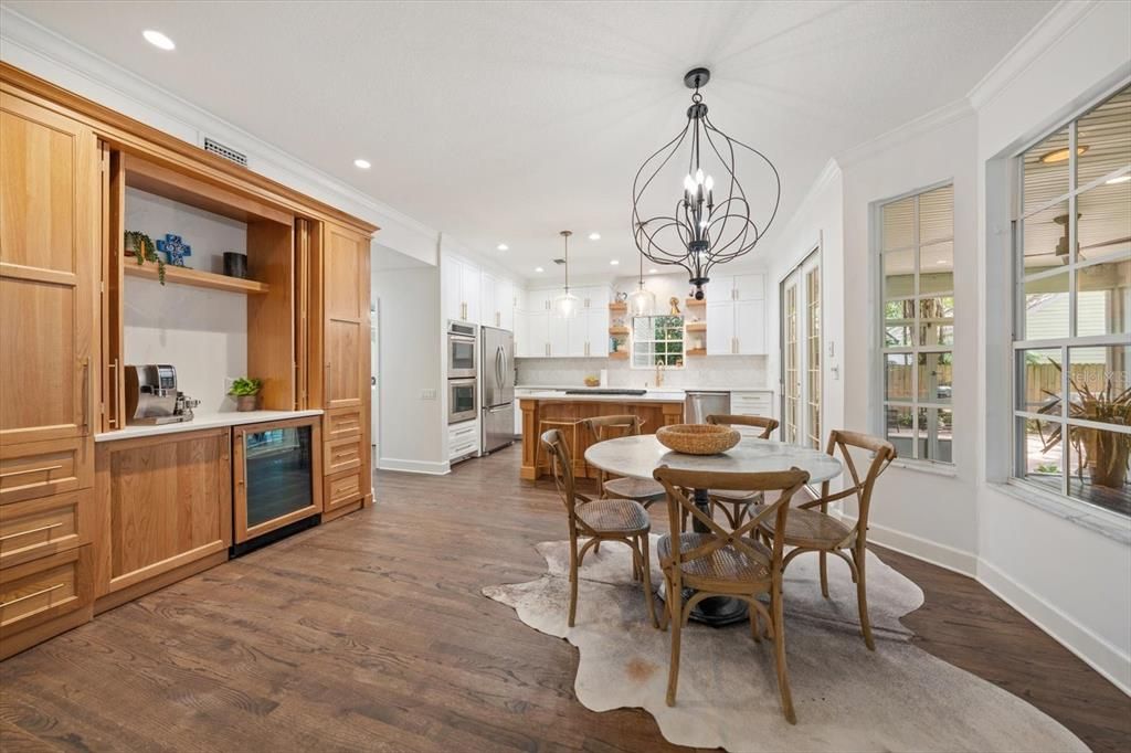 For Sale: $1,475,000 (4 beds, 2 baths, 2990 Square Feet)