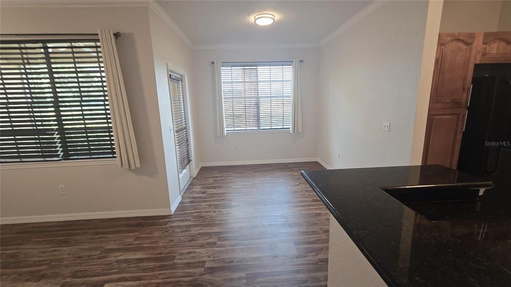 For Rent: $1,400 (2 beds, 2 baths, 1150 Square Feet)