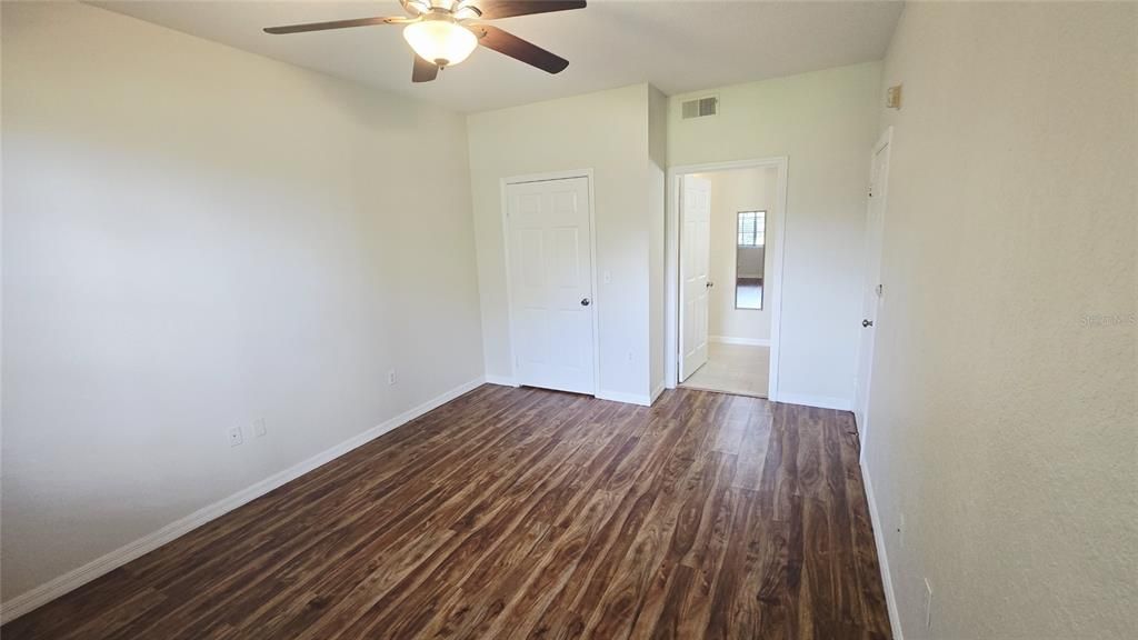 For Rent: $1,400 (2 beds, 2 baths, 1150 Square Feet)