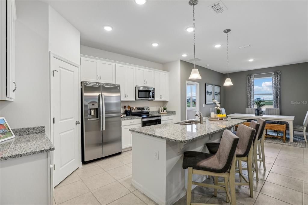For Sale: $417,990 (3 beds, 2 baths, 1589 Square Feet)