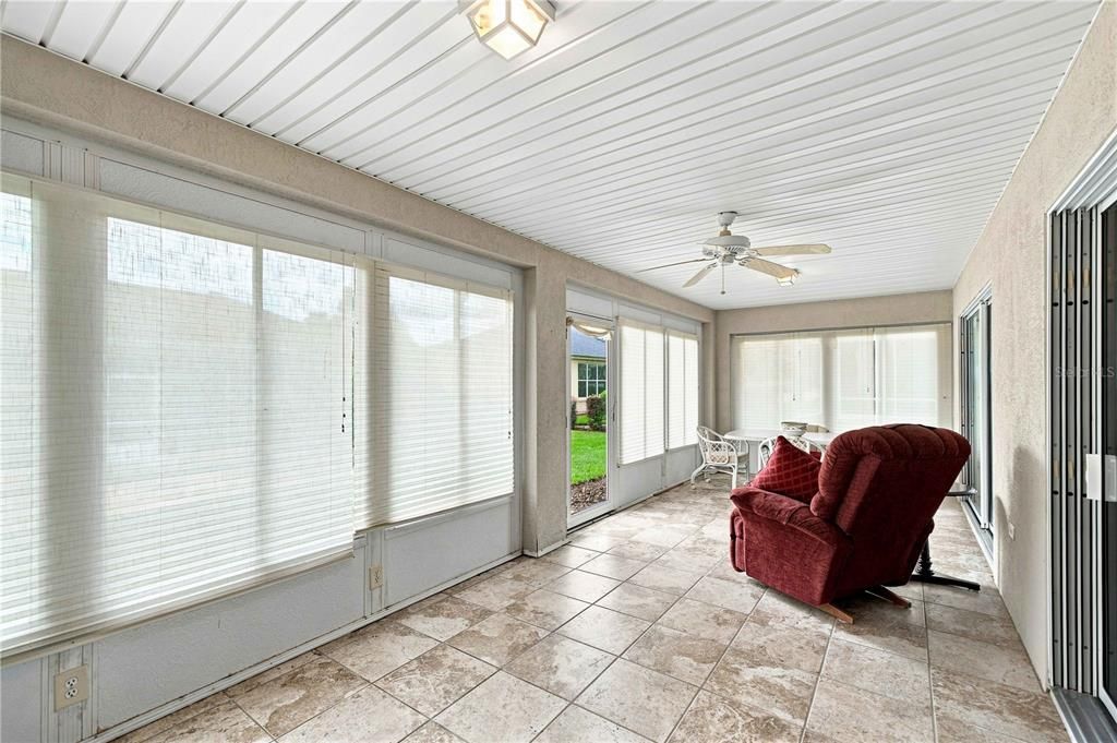 For Sale: $299,000 (2 beds, 2 baths, 1720 Square Feet)