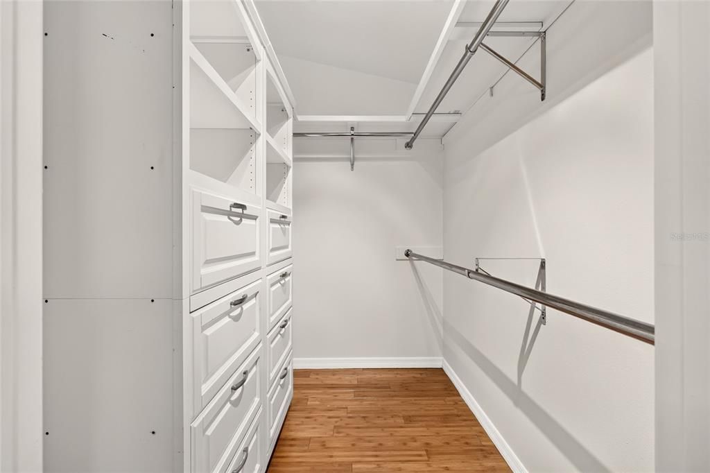 На продажу: $239,000 (3 спален, 2 ванн, 1258 Квадратных фут)