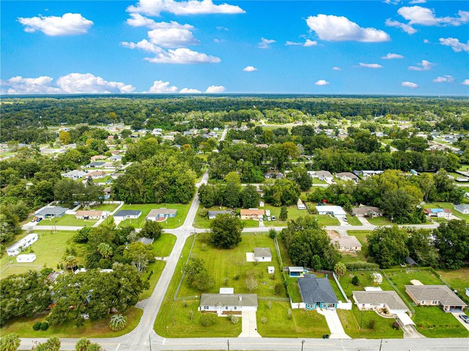 For Sale: $297,500 (2 beds, 2 baths, 1104 Square Feet)