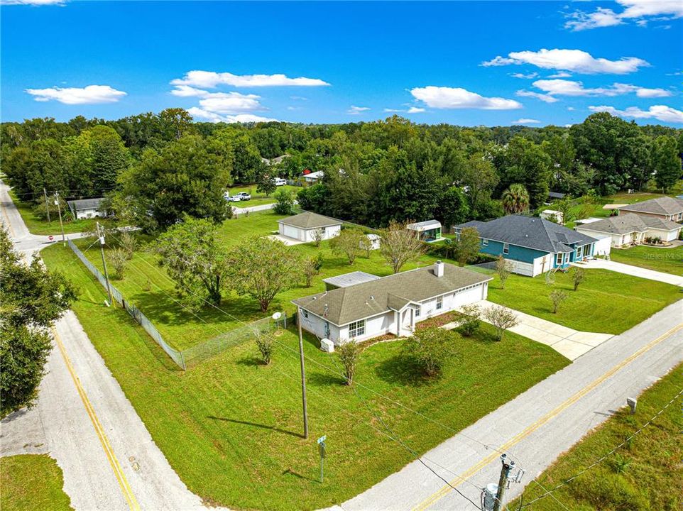 For Sale: $297,500 (2 beds, 2 baths, 1104 Square Feet)