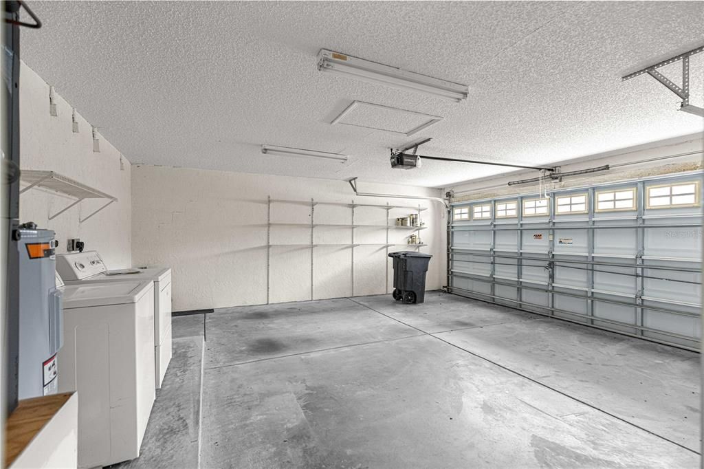 For Sale: $297,500 (2 beds, 2 baths, 1104 Square Feet)